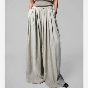 The Frankie Shop Sloane Wide Leg Trowser Grey